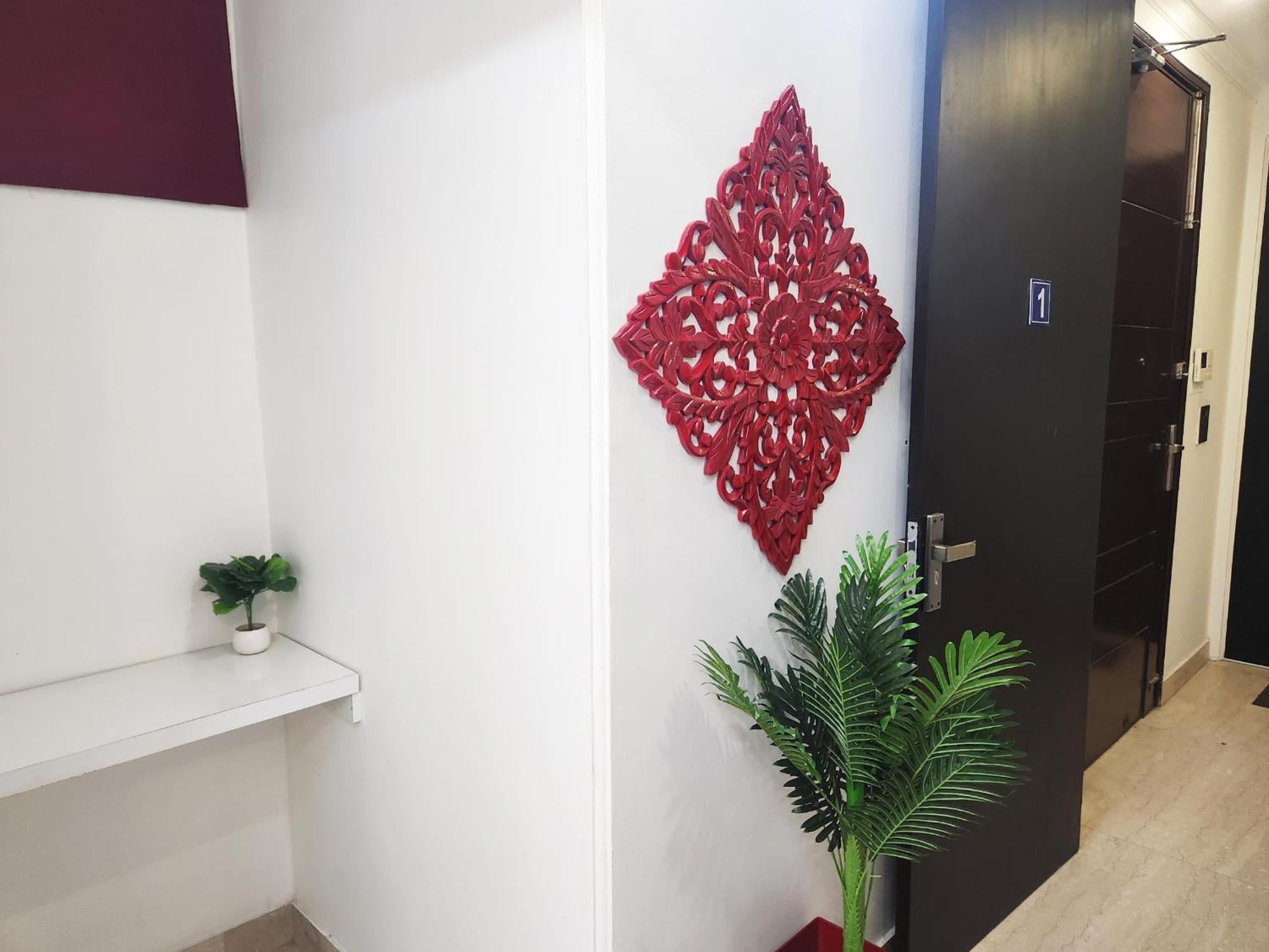 Apartment Sunlit Premium 1bhk With Big Kitchen 9 New Delhi