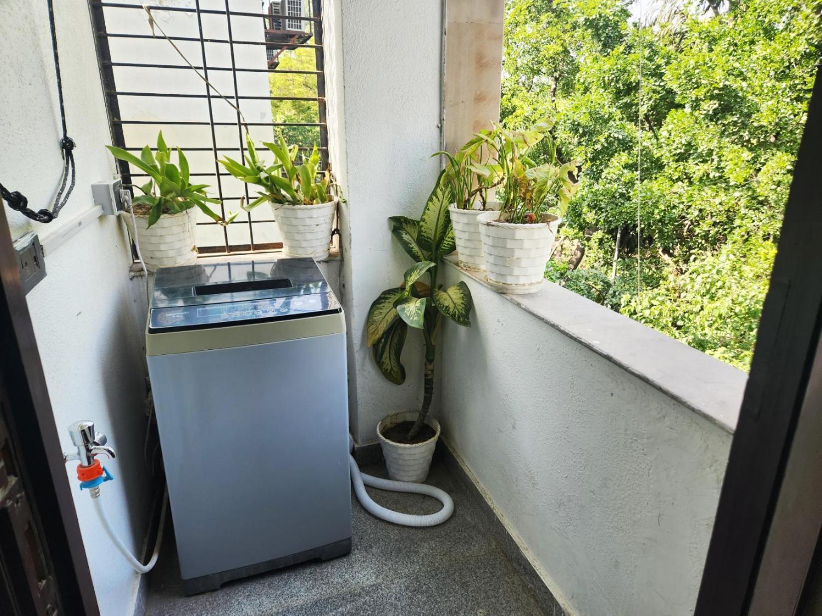 Apartment Sunlit Premium 1bhk With Big Kitchen 9 *