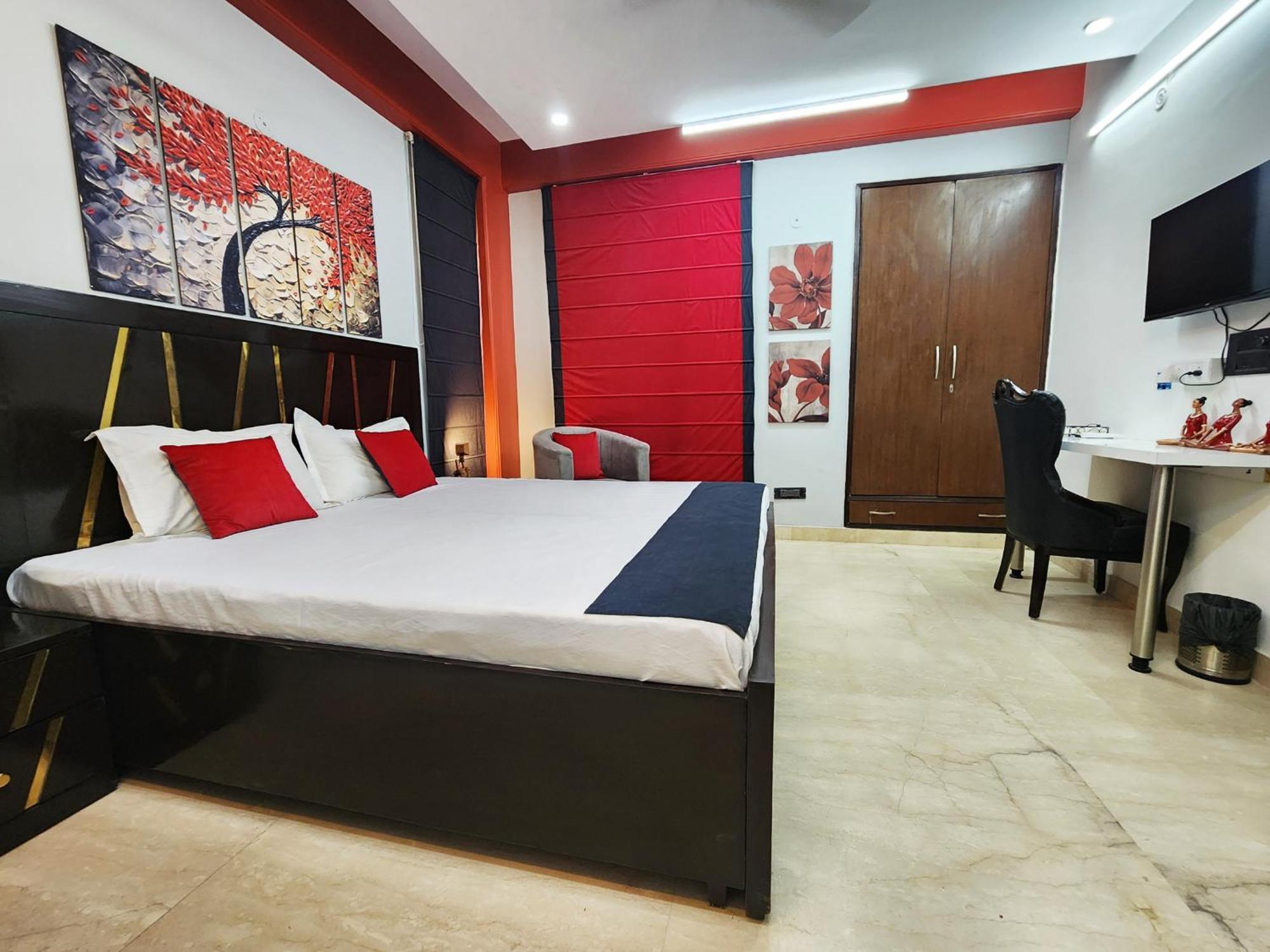 Apartment Sunlit Premium 1bhk With Big Kitchen 9 *