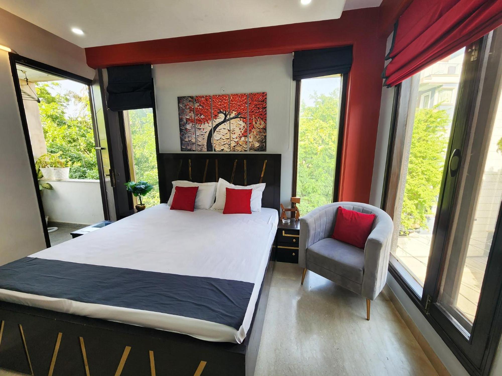 Sunlit Premium 1bhk With Big Kitchen 9 * New Delhi