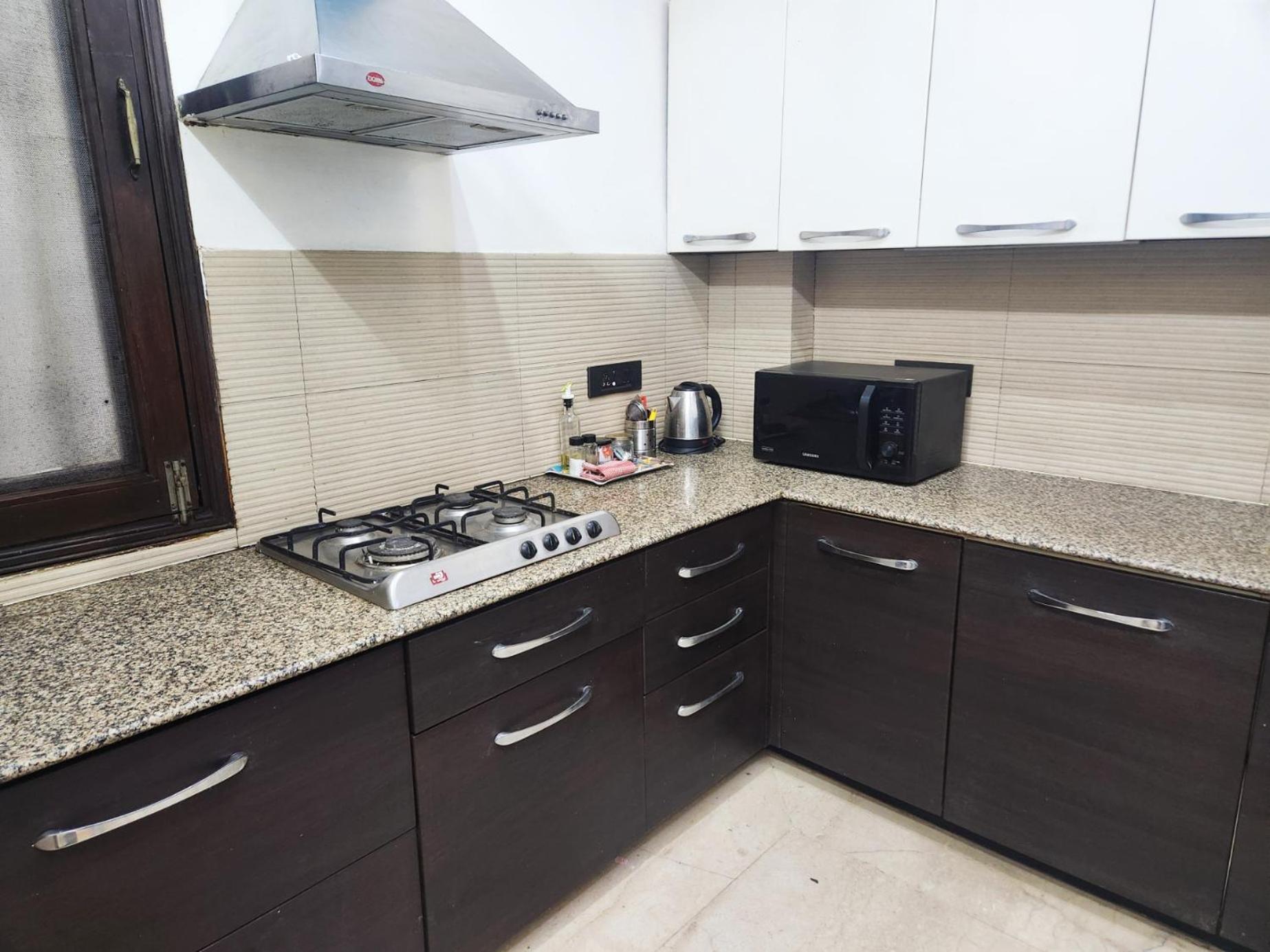 Sunlit Premium 1bhk With Big Kitchen 9 New Delhi