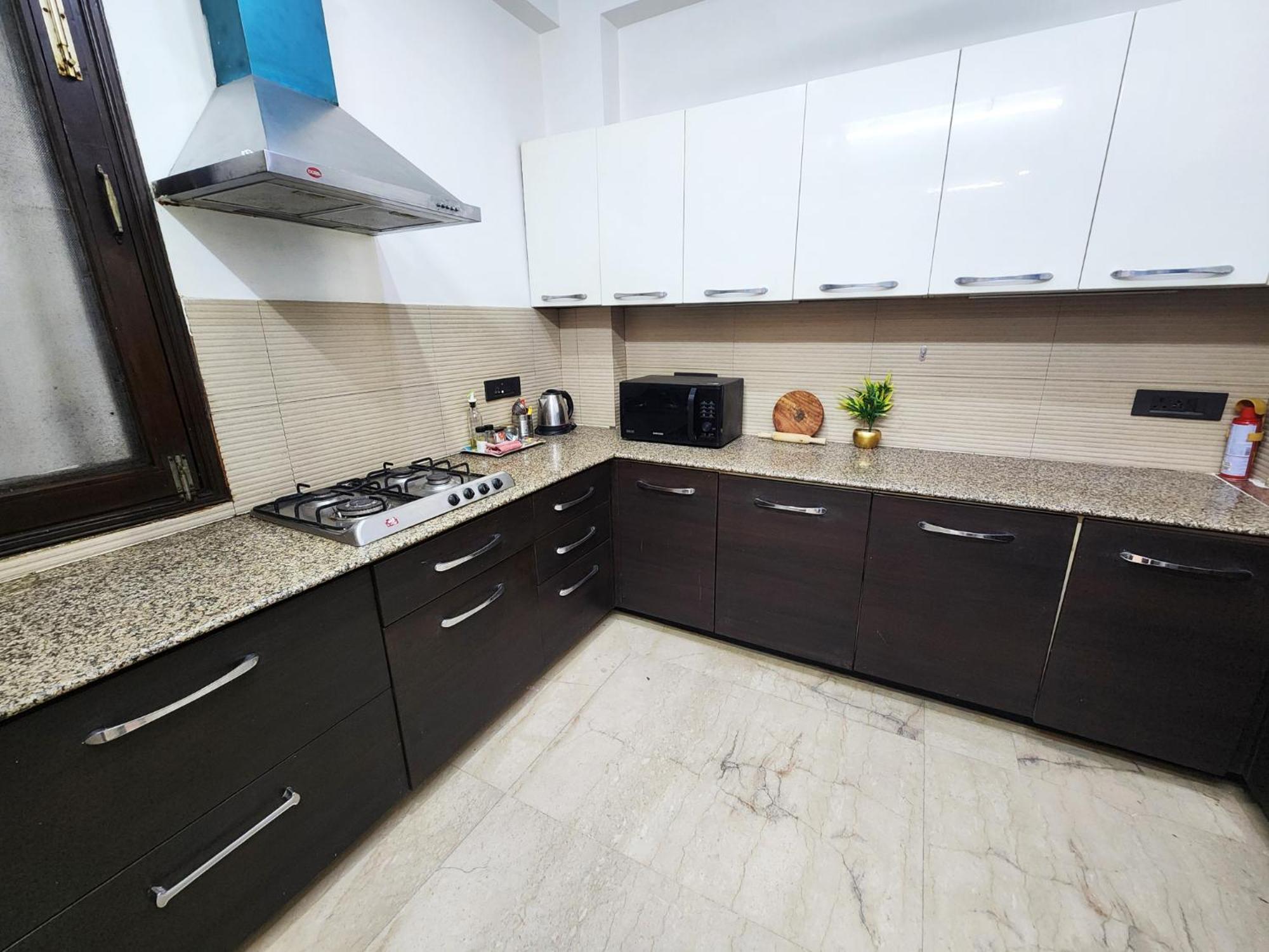 Sunlit Premium 1bhk With Big Kitchen 9 New Delhi